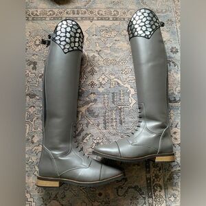 Kingsley Women's Gray Tall Riding Boots